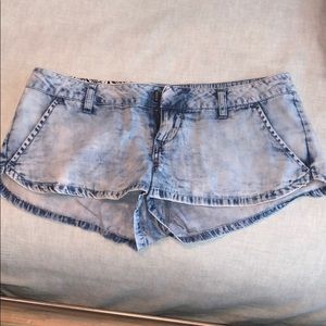 Light wash faded look Volcom jean shorts